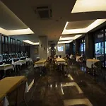 호텔 Candan Citybeach