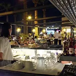 Candan Citybeach Hotel 3*