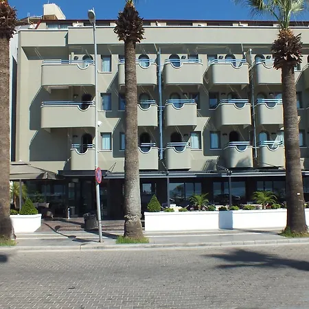 Candan Citybeach Szálloda