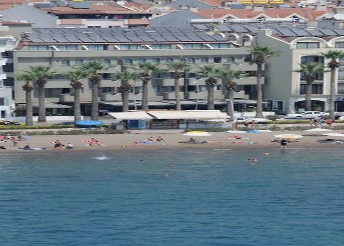 Szálloda Candan Citybeach 3*